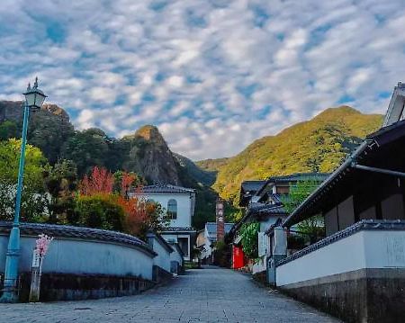 Okawachiyama Lodge - Village Of The Secret Kilns! Imari Екстер'єр фото